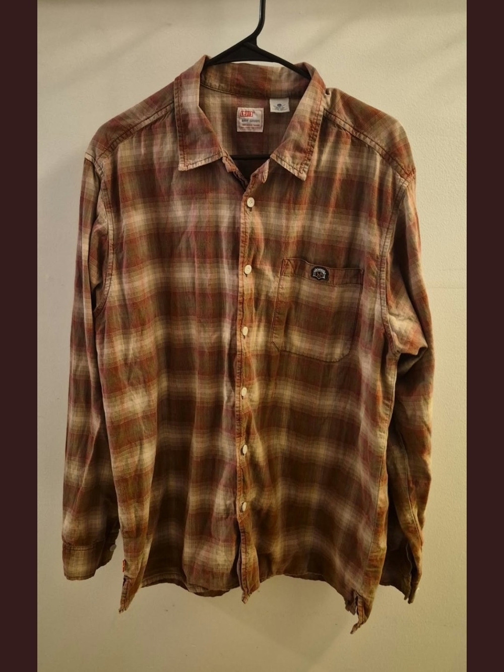 Levi's Men's Plaid Cotton Shirt in Brown & Red Medium
